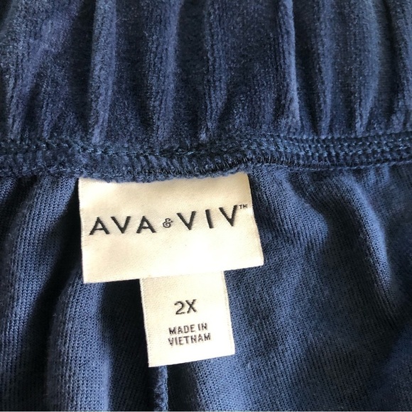Ava & Viv Women’s Velvet High Rise Relaxed Joggers Pants Plus Size 2X - Picture 7 of 13